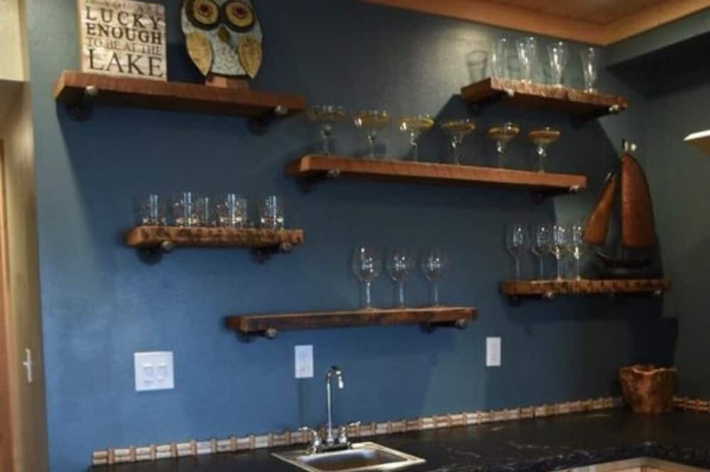 Photo of Kitchen in Sun Valley Lake