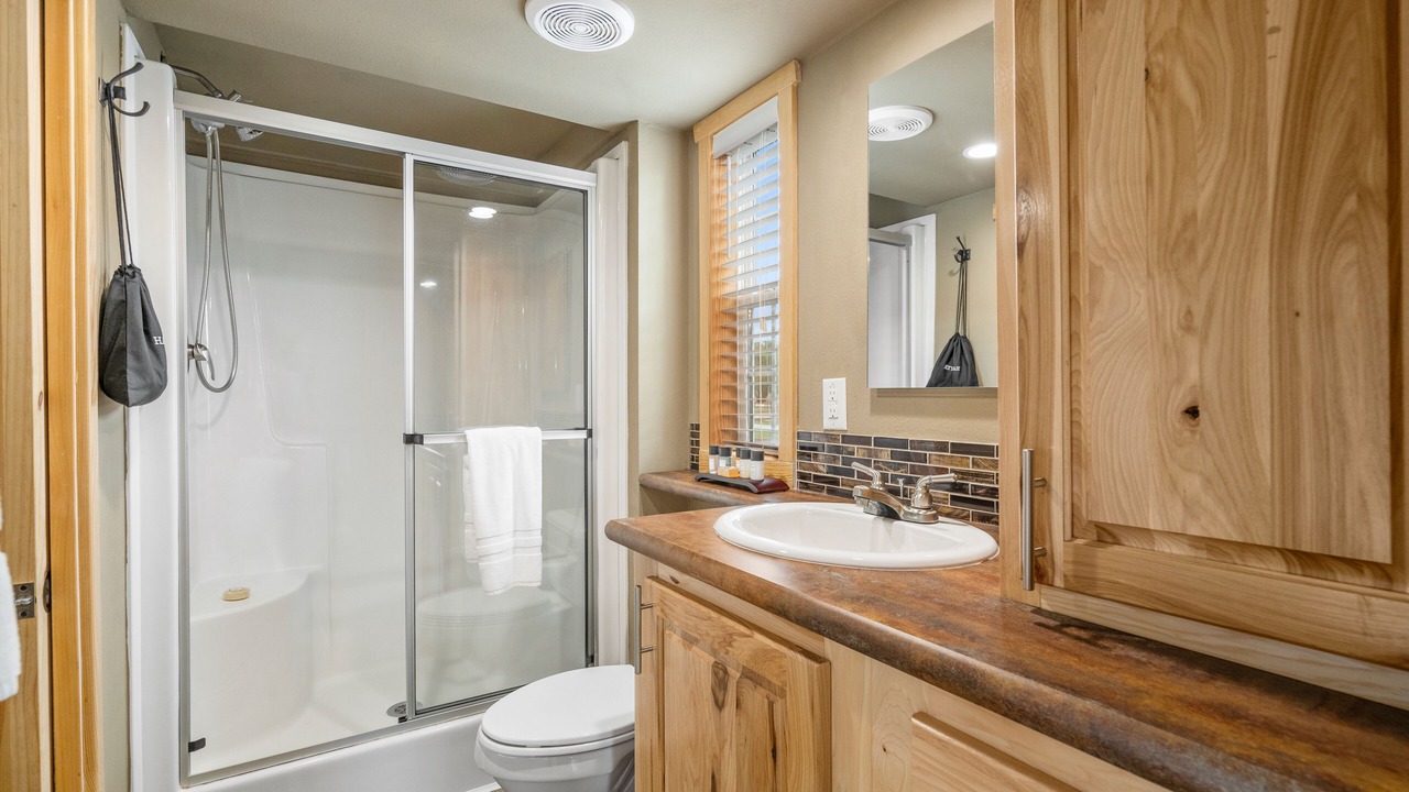 Photo of Bathroom in Brownwood