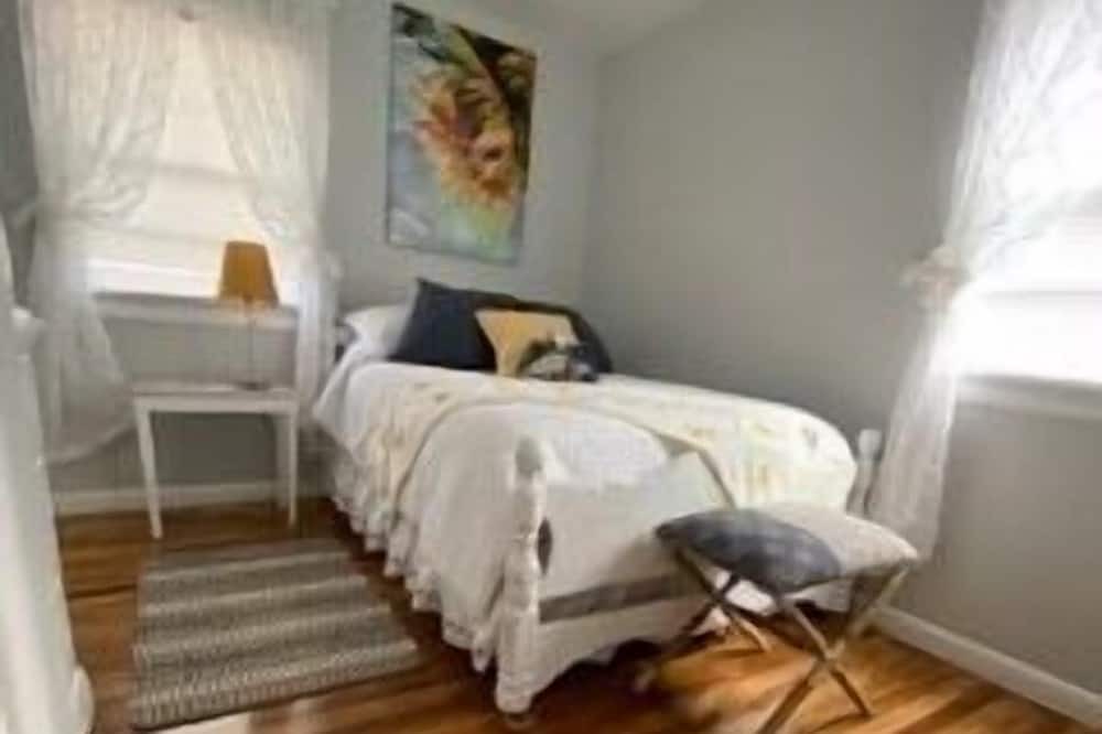 Photo of Bedroom in Emmett