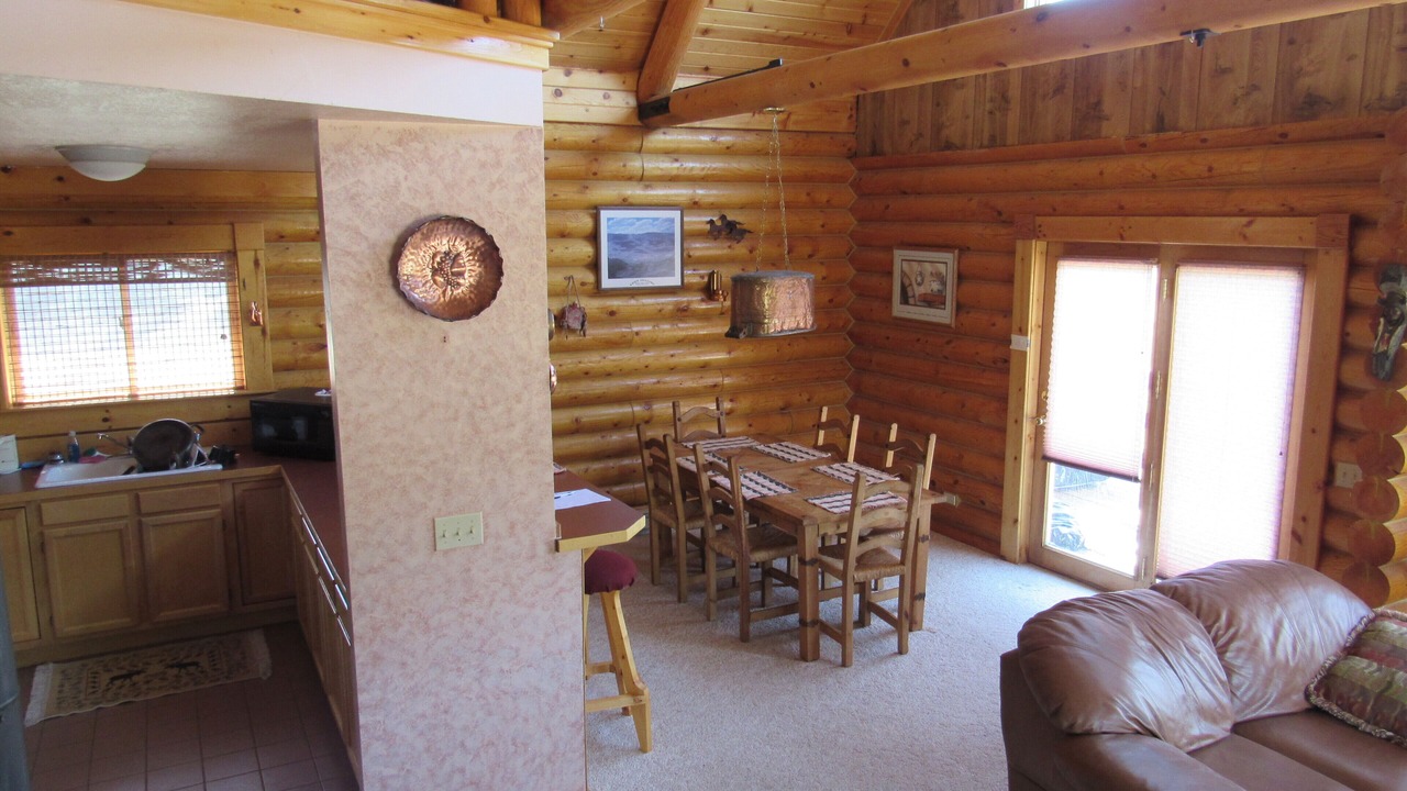 Photo of Livingroom in Glacier View Meadows