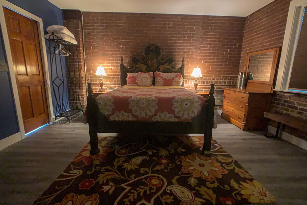 Photo of Bedroom in City Park West