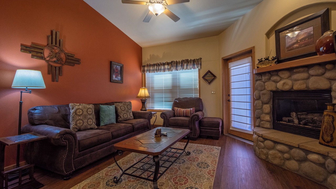 Photo of Livingroom in Ruidoso
