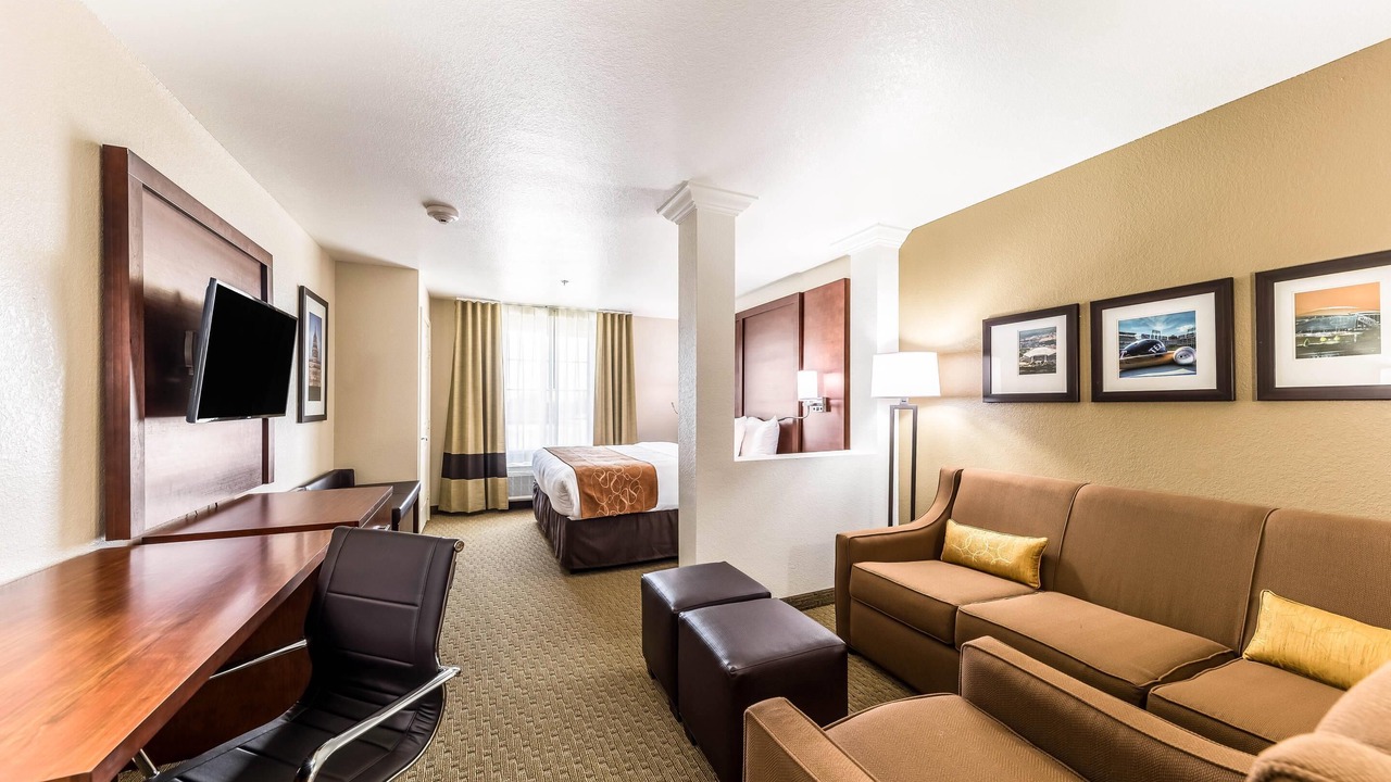 Photo of Bedroom in Grand Prairie