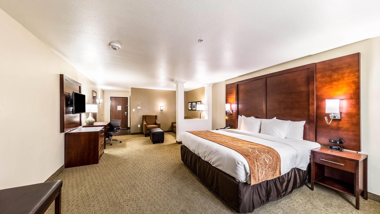 Photo of Bedroom in Grand Prairie