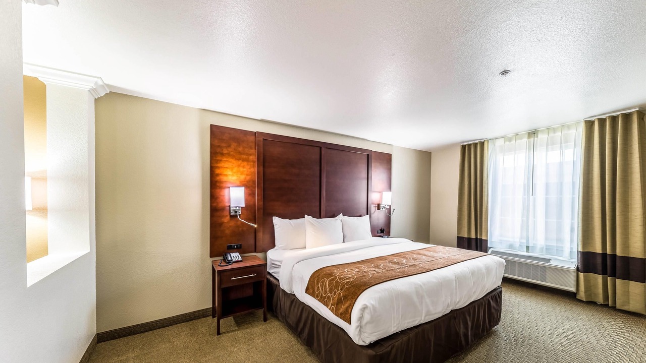 Photo of Bedroom in Grand Prairie