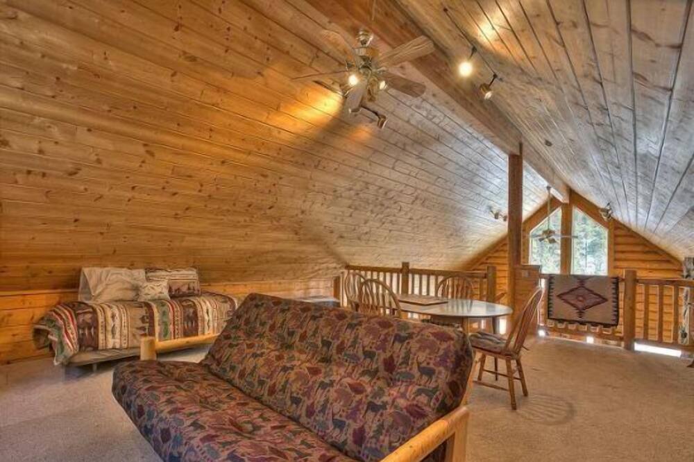 Photo of Livingroom in Lyons