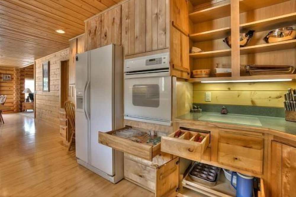 Photo of Kitchen in Lyons