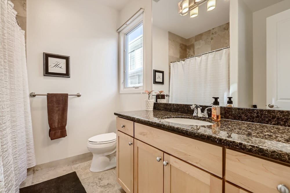 Photo of Bathroom in University Park