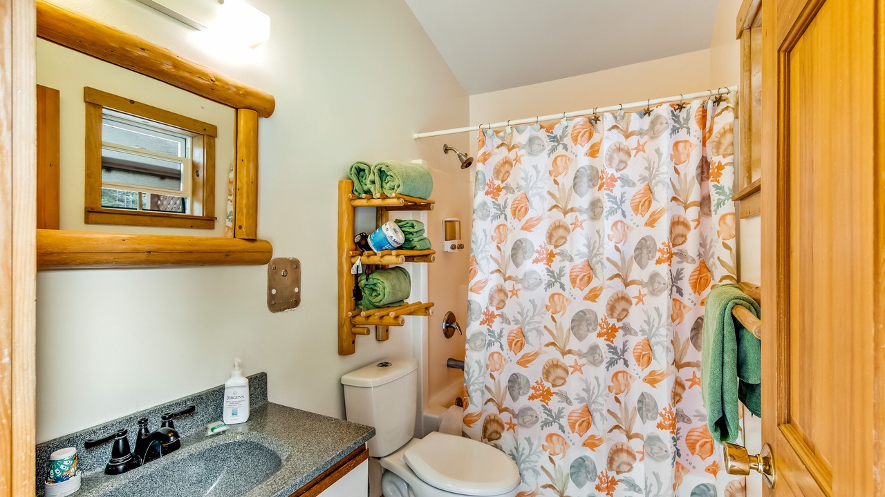 Photo of Bathroom in Deer Harbor