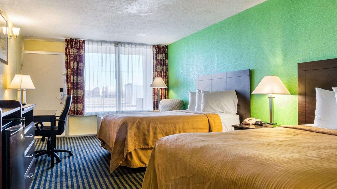 Photo of Bedroom in Liberal