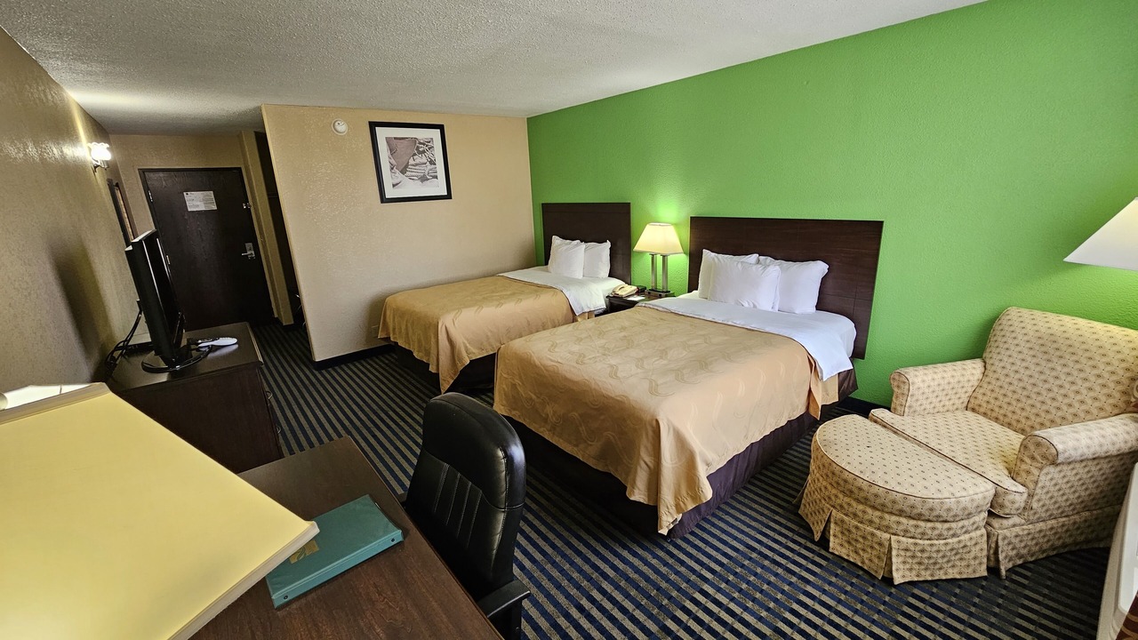 Photo of Bedroom in Liberal