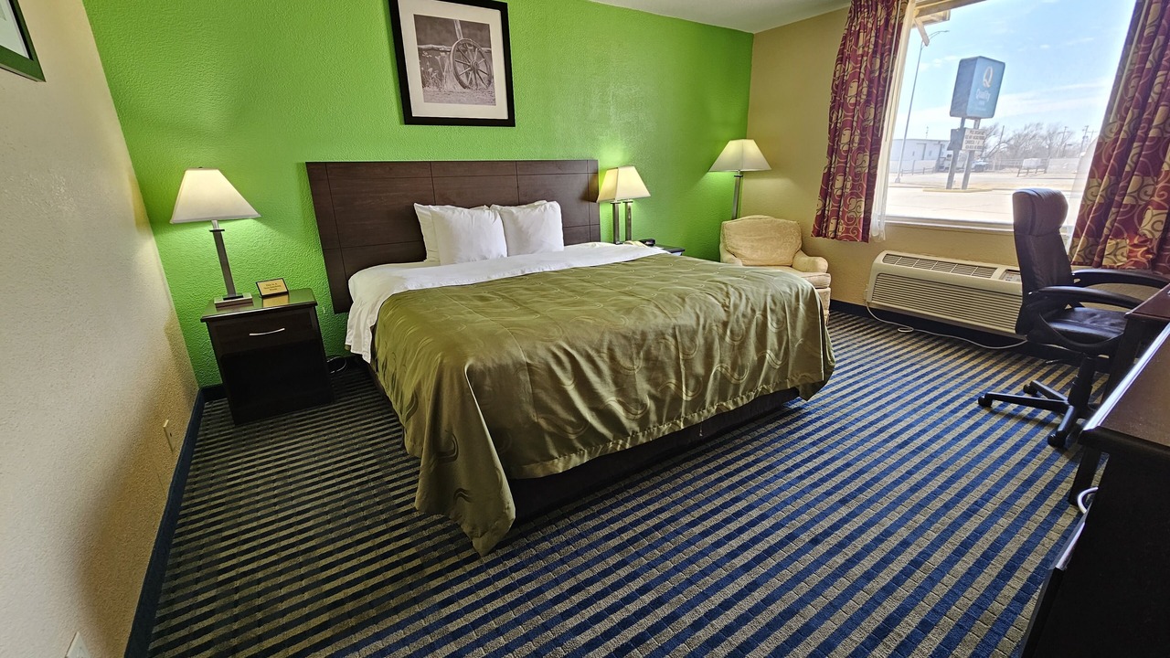 Photo of Bedroom in Liberal