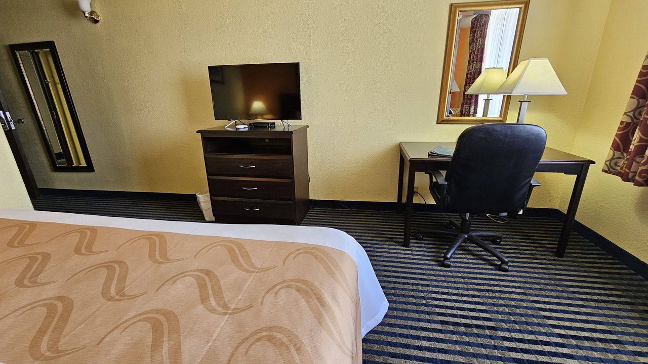 Photo of Bedroom in Liberal
