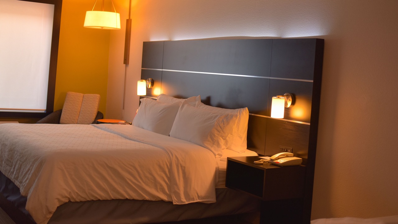Photo of Bedroom in Maryville