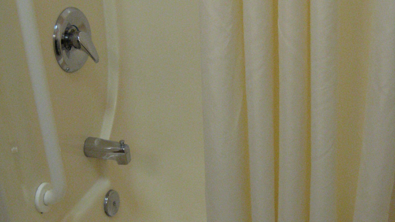 Photo of Bathroom in Valentine