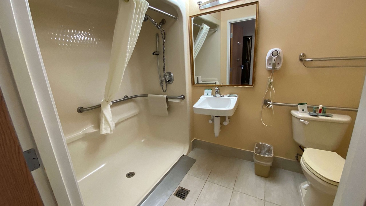 Photo of Bathroom in Manhattan