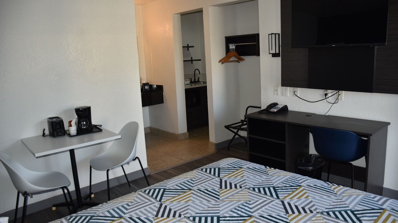 Photo of Bedroom in Grand Prairie