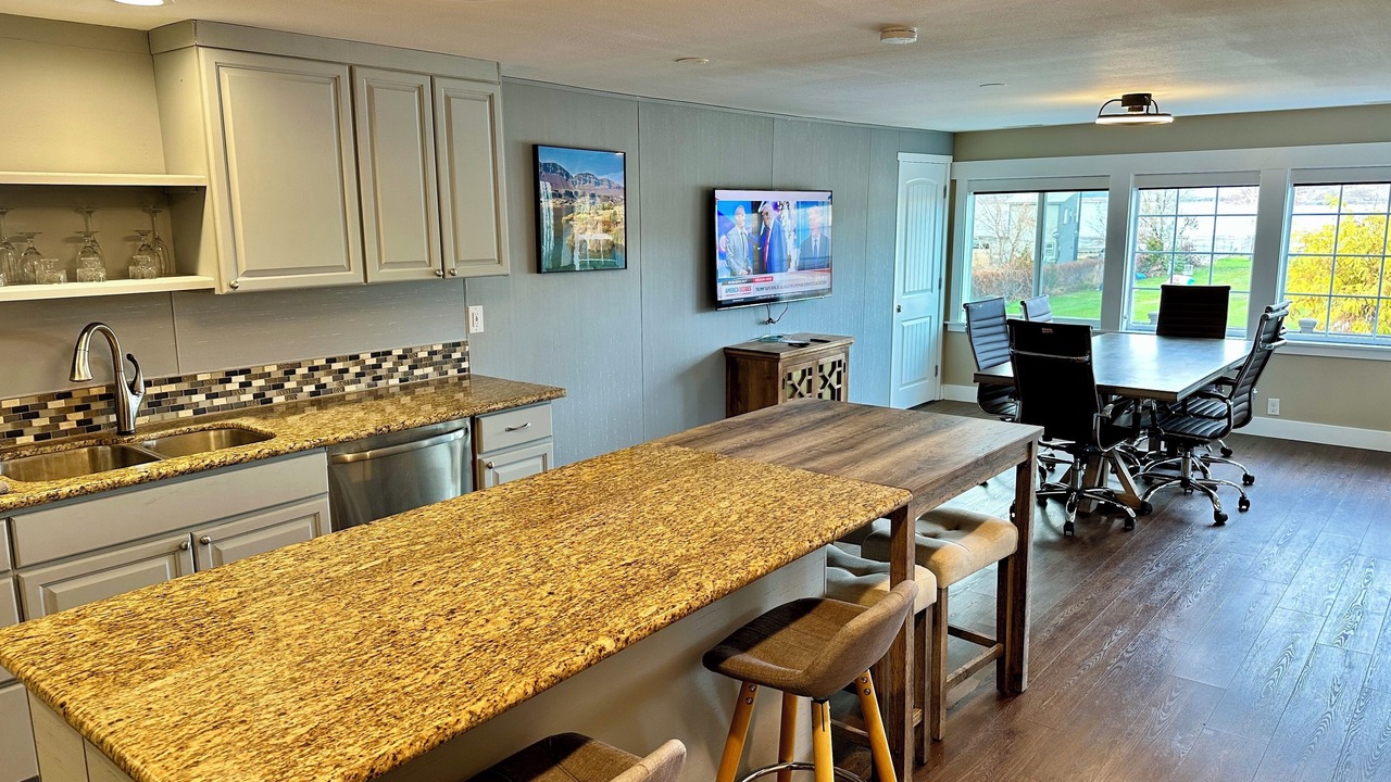 Photo of Livingroom in Soap Lake