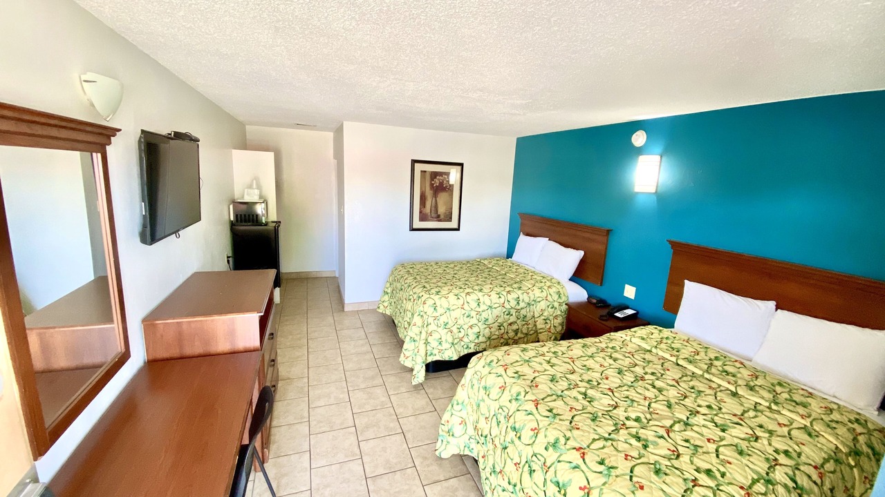 Photo of Bedroom in Roswell