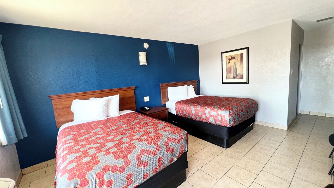 Photo of Bedroom in Roswell