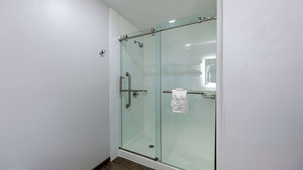 Photo of Bathroom in Ruidoso Downs