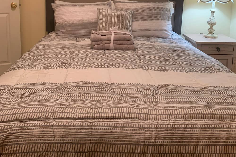 Photo of Bedroom in Albuquerque