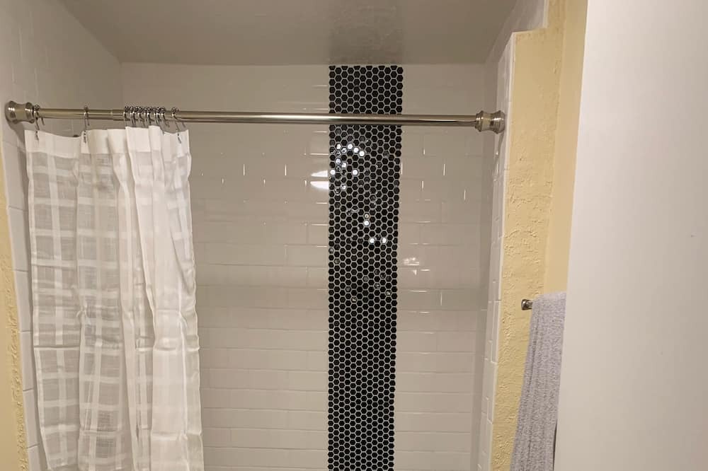 Photo of Bathroom in Albuquerque