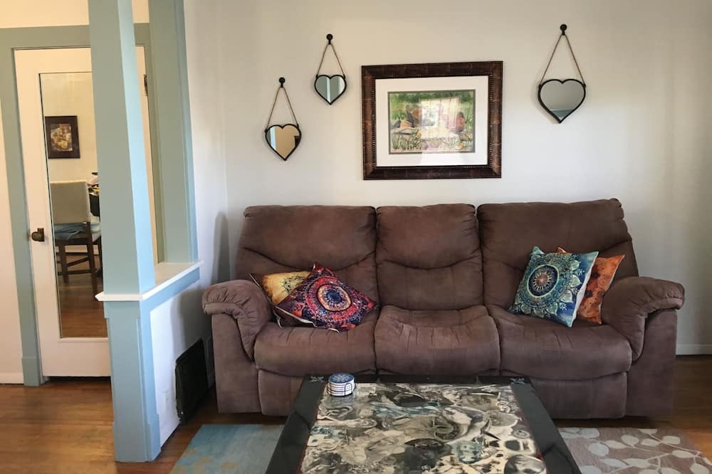 Photo of Livingroom in Trinidad