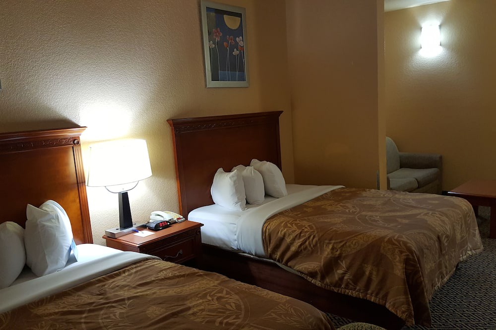 Photo of Bedroom in McAlester