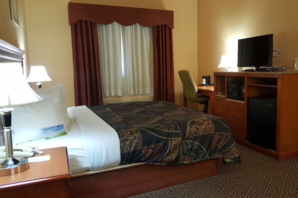 Photo of Bedroom in McAlester