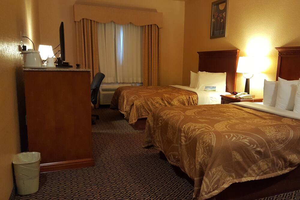 Photo of Bedroom in McAlester