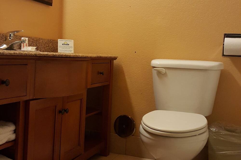 Photo of Bathroom in McAlester