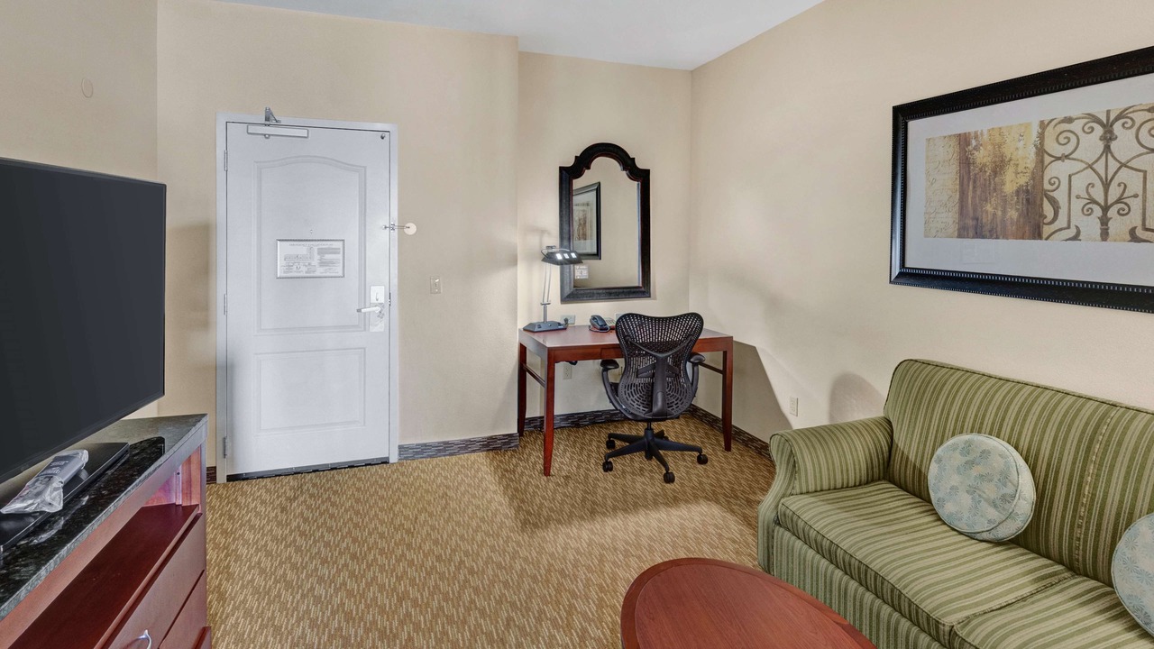Photo of Livingroom in Oklahoma City