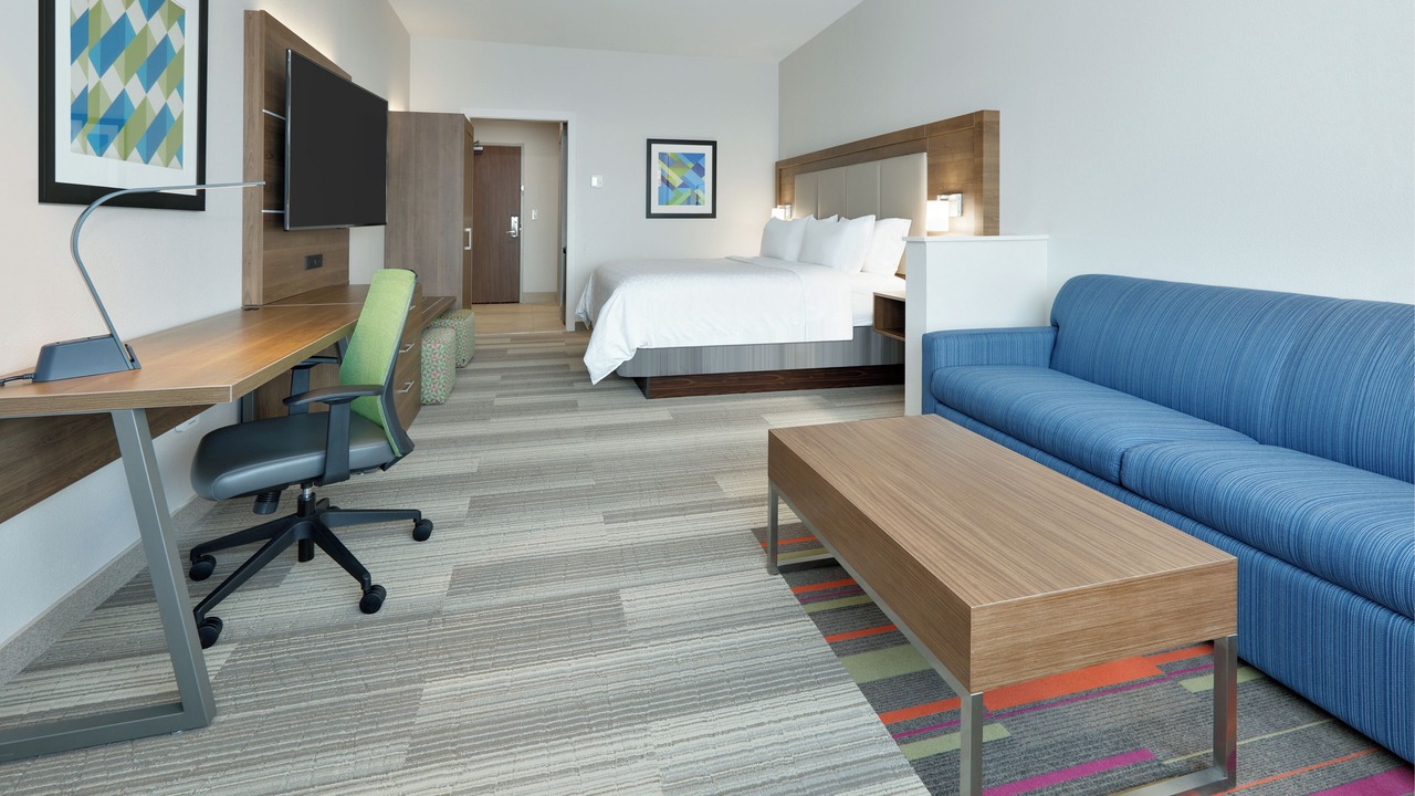 Photo of Bedroom in Roanoke