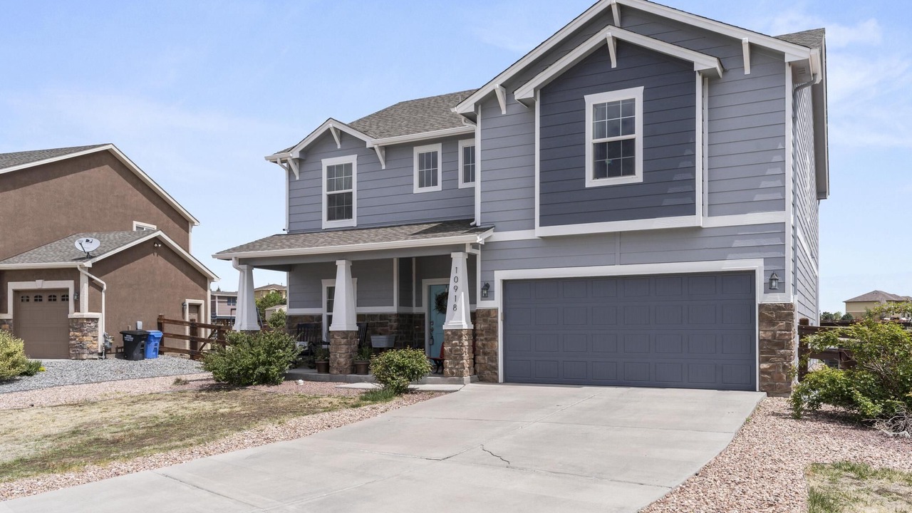 Photo of Outdoor in Peyton