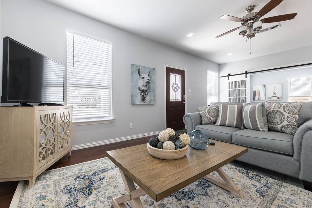 Photo of Livingroom in Kessler