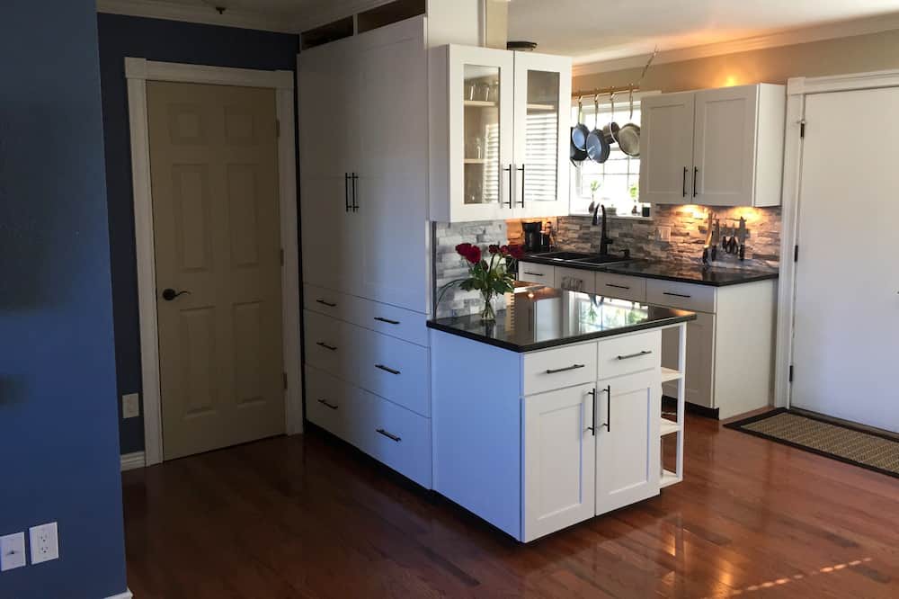 Photo of Kitchen in Walnut Grove