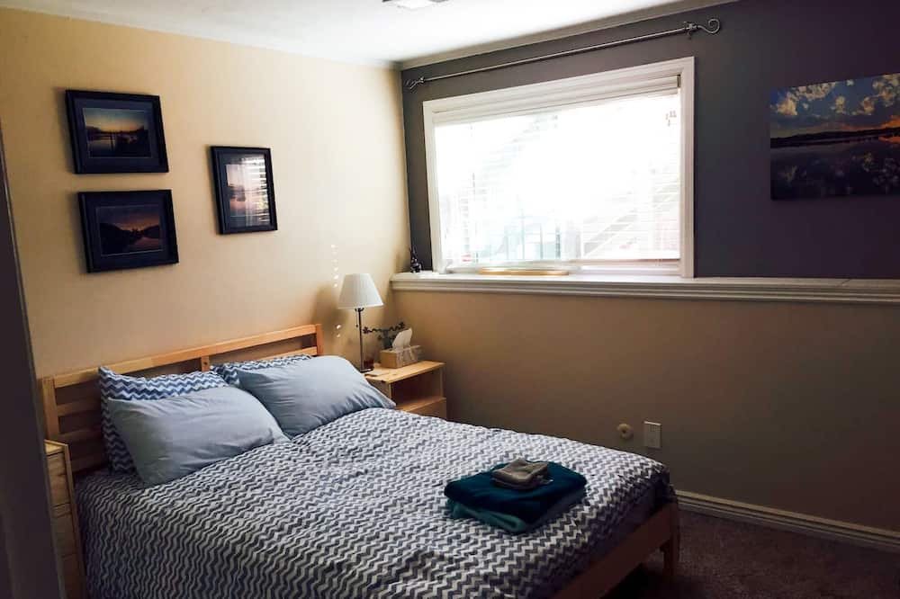 Photo of Bedroom in Walnut Grove