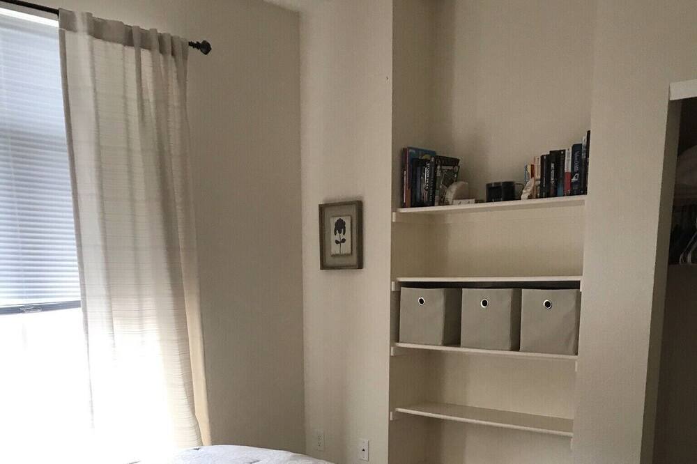 Photo of Bedroom in Side Hill