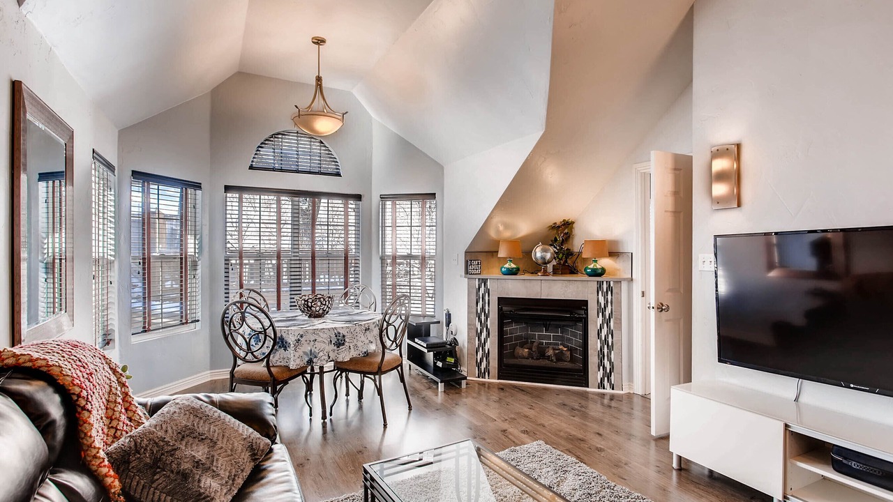 Photo of Livingroom in Old Town West