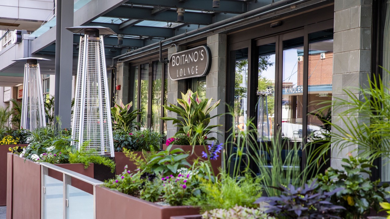 Photo of Patio Balcony in Downtown Lincoln