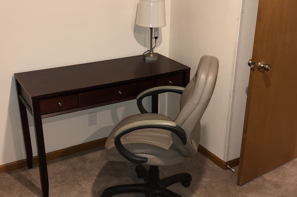 Photo of Bedroom in Edwardsville