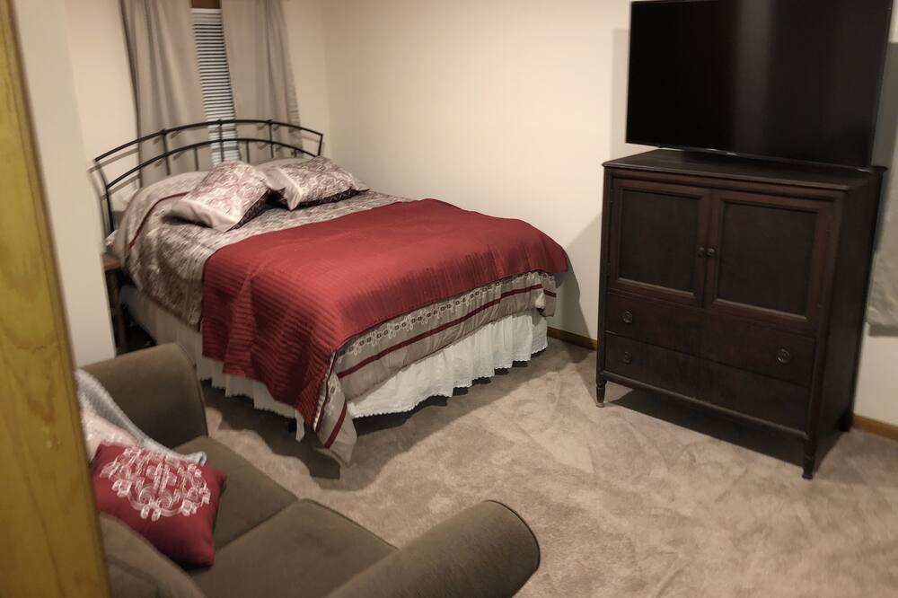 Photo of Bedroom in Edwardsville