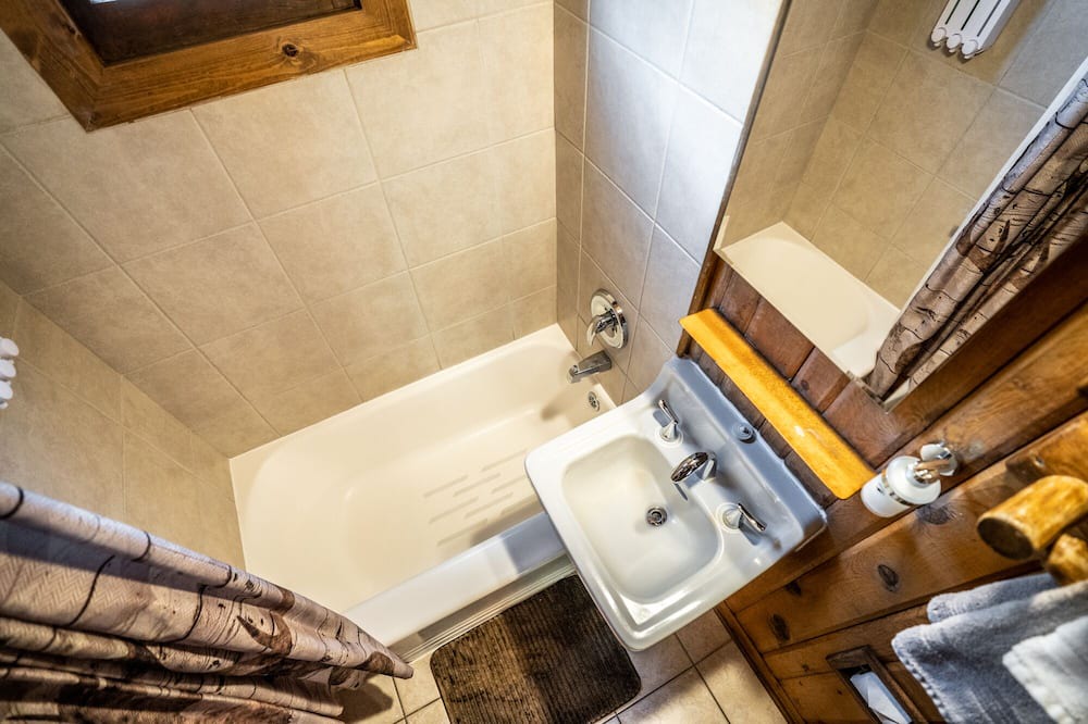 Photo of Bathroom in Evergreen