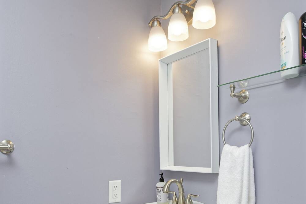 Photo of Bathroom in Highland