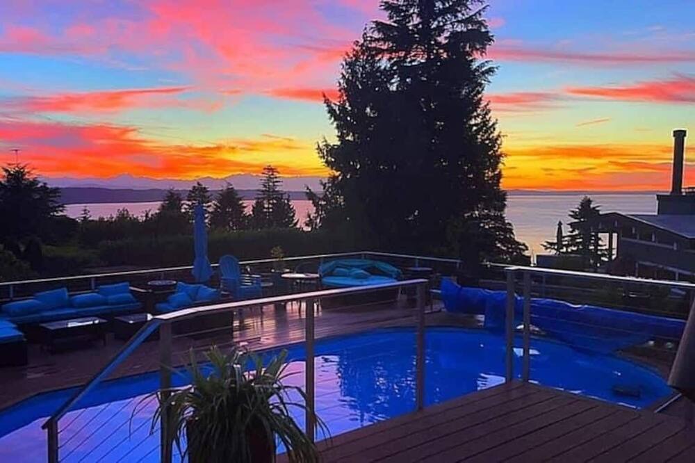 Photo of Outdoor in Three Tree Point