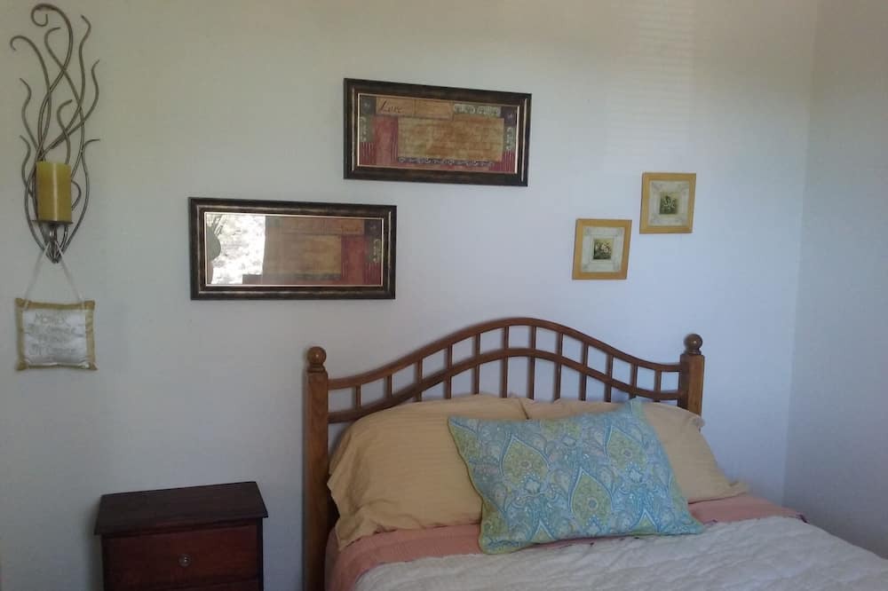 Photo of Bedroom in Evergreen