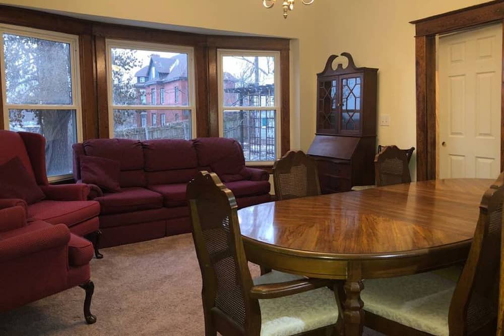 Photo of Bedroom in Pendleton Heights