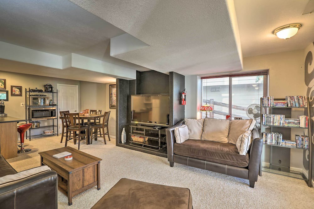 Photo of Bedroom in Columbine Valley