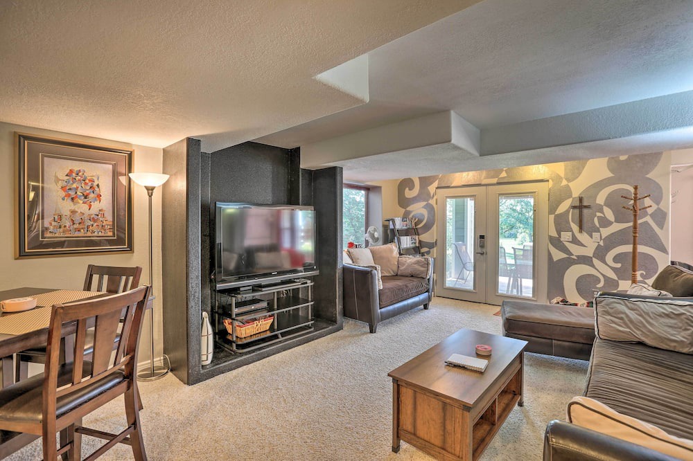 Photo of Livingroom in Columbine Valley
